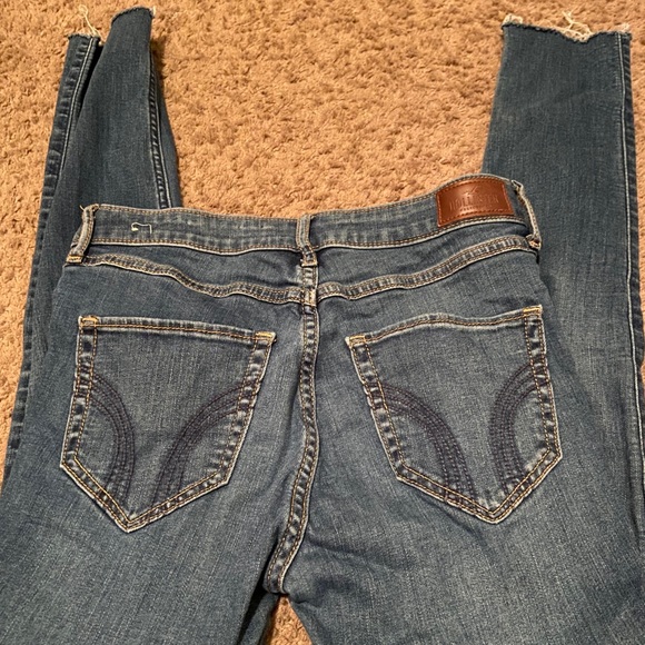 Hollister Jeans - Picture 5 of 5